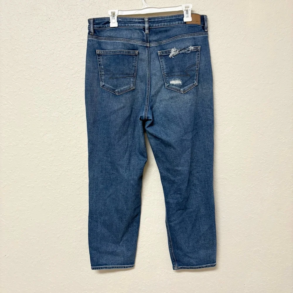 American Eagle Mom Straight Jean Blue Denim Medium Wash Distressed Size 14R
